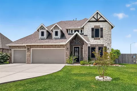 9607 Mystic Way, Mont Belvieu, TX 77523