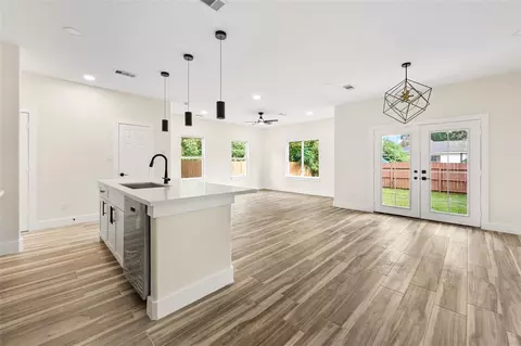 9807 Bamboo Rd #A, Houston, TX 77041