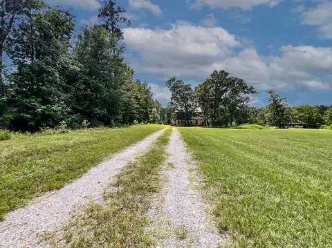 13381 Forest Ln, Montgomery, TX 77356