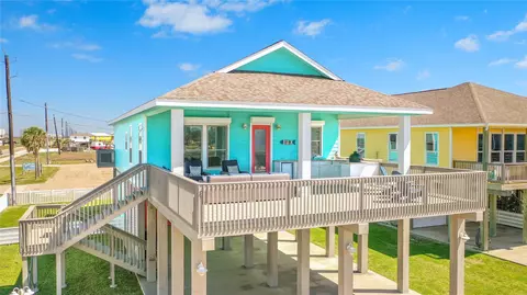 118 Velasco Shrs, Surfside Beach, TX 77541