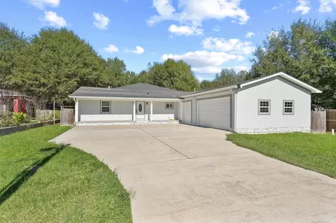 381 County Road 3404, Cleveland, TX 77327