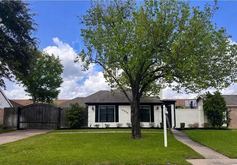 14406 Chevy Chase Dr, Houston, TX 77077