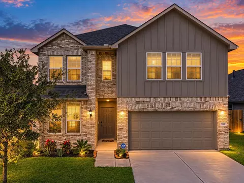 766 Dewberry Rd, La Marque, TX 77568