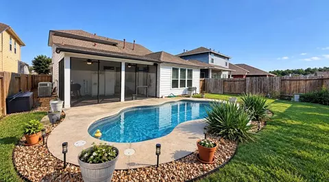 Exterior - 29522 Usonia Dr, Spring, TX 77386 photo 2 of 5