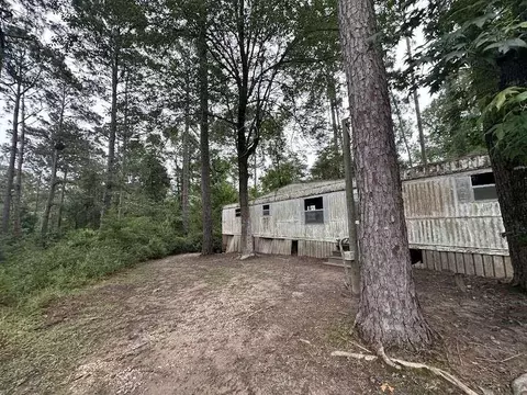 507 Moose Dr, Onalaska, TX 77360