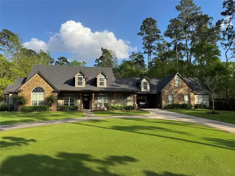 11777 Willowridge Cir, Conroe, TX 77304