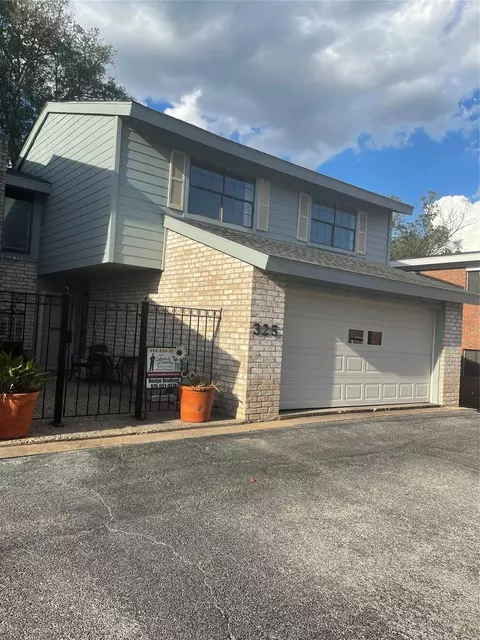 325 E Main St, Brenham, TX 77833