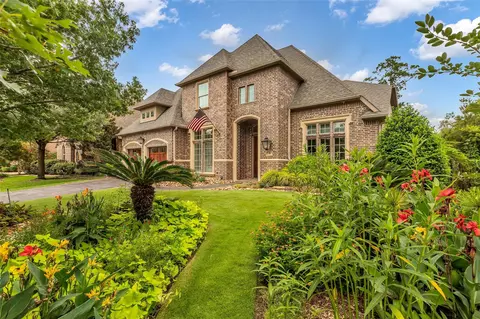 98 E Cove View Trl, Spring, TX 77389 photo 1