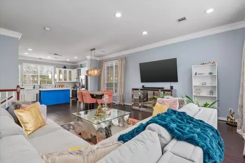 3103 Clearview Cir, Houston, TX 77025