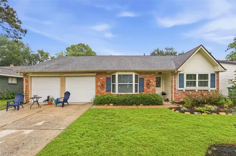 10711 Kirkside Dr, Houston, TX 77096