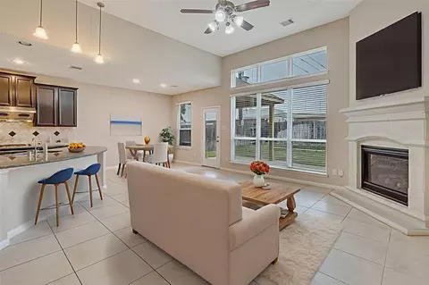 17602 Stamford Oaks Dr, Tomball, TX 77377