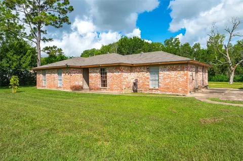 1857 County Road 99, Alvin, TX 77511