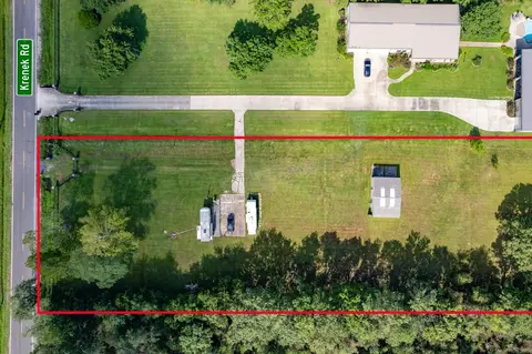 3719 Krenek Rd, Crosby, TX 77532