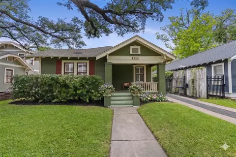 1111 Le Green St, Houston, TX 77009
