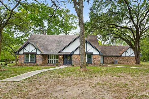 23607 Cardinal Dr, Hockley, TX 77447