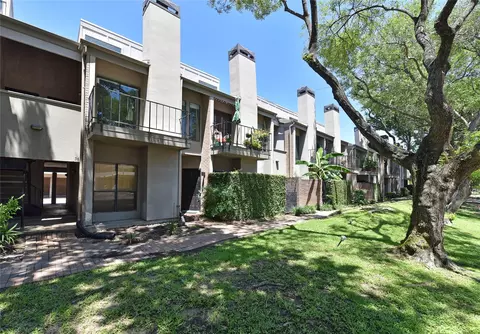 10811 Richmond Ave #52, Houston, TX 77042