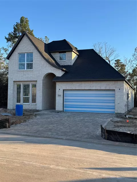 26027 S Outrider Banks, Montgomery, TX 77316