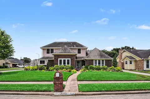 6803 Middlefield Dr, Pasadena, TX 77505