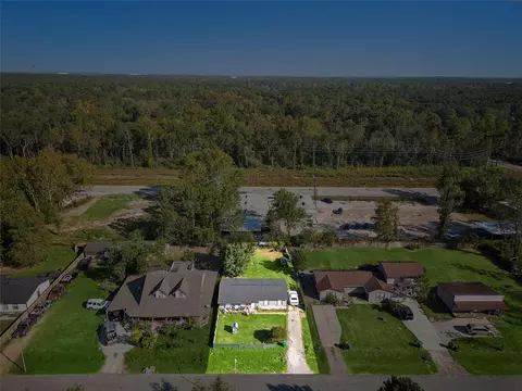 5725 Schutz, Houston, TX 77032