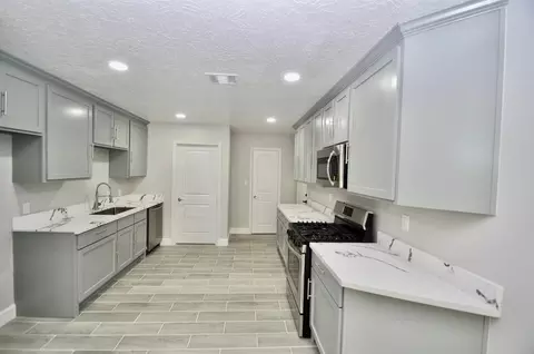 734 Hambrick Ct, Houston, TX 77060
