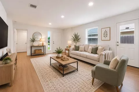 Living - 2811 Via Augusta Dr, Conroe, TX 77301 photo 1 of 1