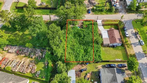 2253 Wilburforce St, Houston, TX 77091