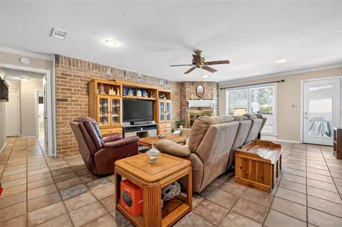 Other - 558 Landfall Ln, Conroe, TX 77302 photo 5 of 11