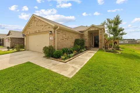 728 Autumn Cherry Trl, Magnolia, TX 77354