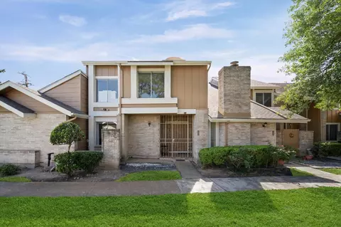 6171 Dryad Dr, Houston, TX 77035