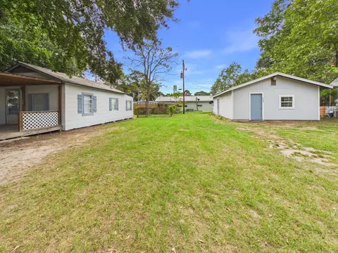 Exterior - 150 Jupiter Dr, Trinity, TX 75862 photo 10 of 12