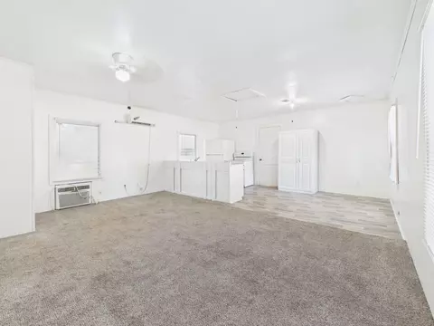 Living - 150 Jupiter Dr, Trinity, TX 75862 photo 2 of 8