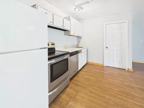 Kitchen - 150 Jupiter Dr, Trinity, TX 75862 photo 2 of 2