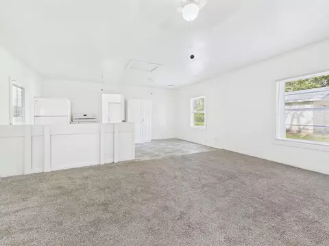 Living - 150 Jupiter Dr, Trinity, TX 75862 photo 1 of 8