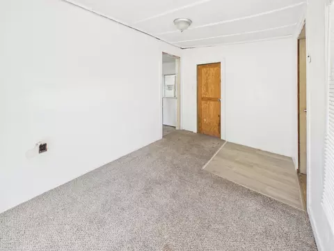 Living - 150 Jupiter Dr, Trinity, TX 75862 photo 7 of 8