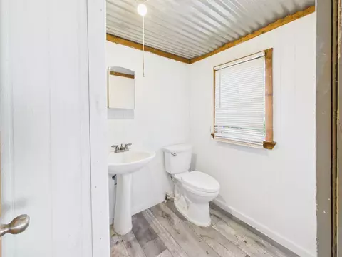 Bath - 150 Jupiter Dr, Trinity, TX 75862 photo 1 of 1