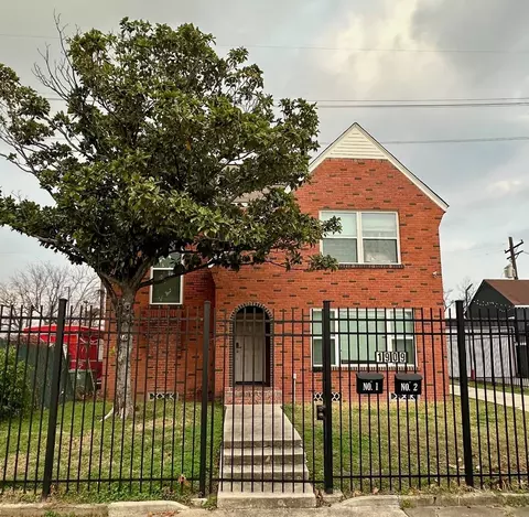 1909 Blodgett St, Houston, TX 77004