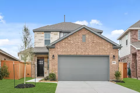2221 Lake Mist Dr, Texas City, TX 77568