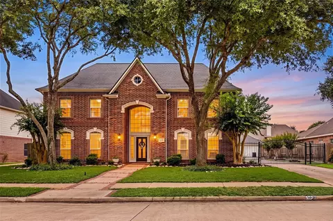 3622 Huggins Way St, Pearland, TX 77584