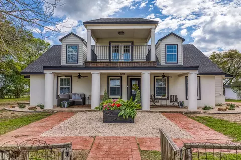1289 Bluebonnet Ridge Dr, Chappell Hill, TX 77426