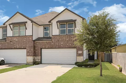 9823 Bamboo Rd #B, Houston, TX 77041