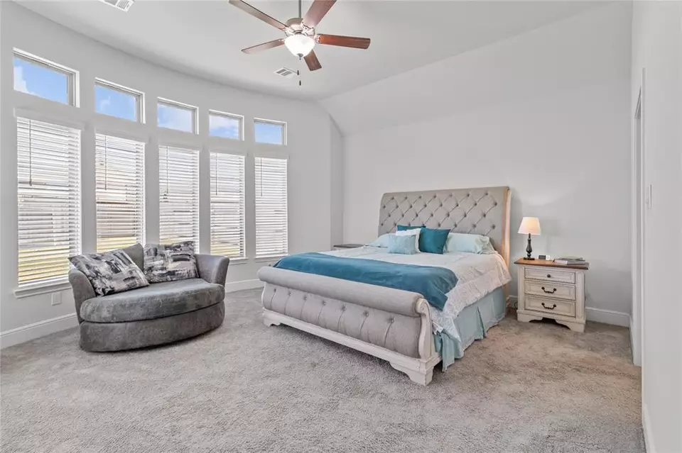 Bedroom - 4831 Dove Cove Ln, League City, TX 77573 photo 1 of 5