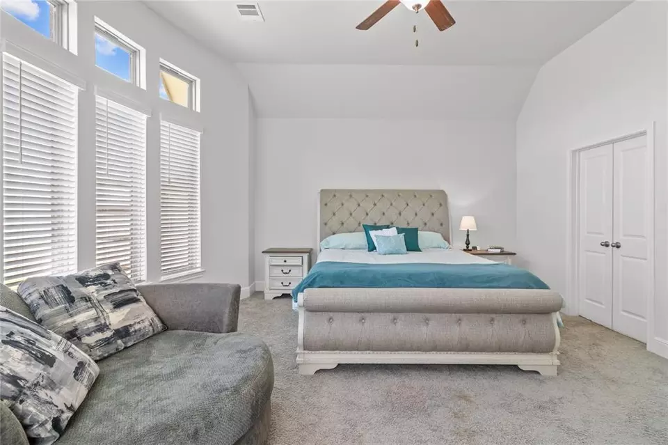 Bedroom - 4831 Dove Cove Ln, League City, TX 77573 photo 2 of 5