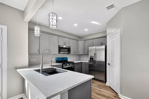 4402 Phlox St, Houston, TX 77051