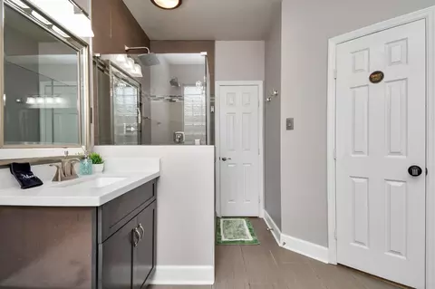 Bath - 7 New Dawn Pl, Conroe, TX 77385 photo 5 of 5
