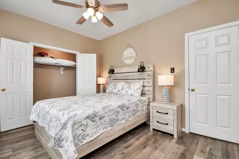 Bedroom - 7 New Dawn Pl, Conroe, TX 77385 photo 5 of 8