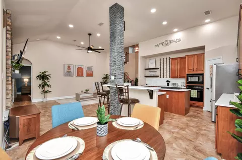 Dining - 7 New Dawn Pl, Conroe, TX 77385 photo 5 of 5