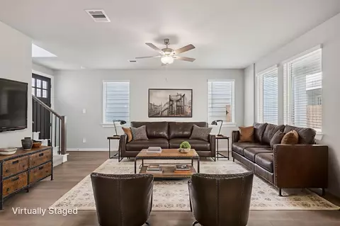 714 Sand Dollar Dr, Kemah, TX 77565