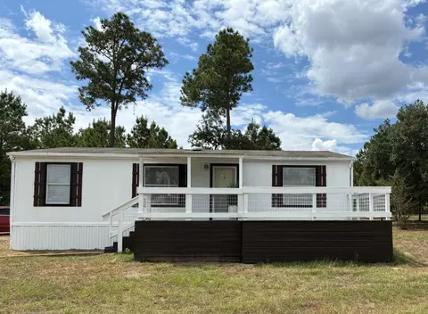 1160 Alleyton Rd, Columbus, TX 78934