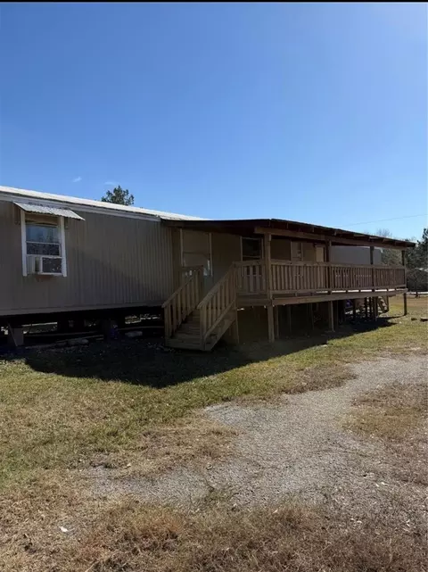 1217 County Road 3404, Cleveland, TX 77327