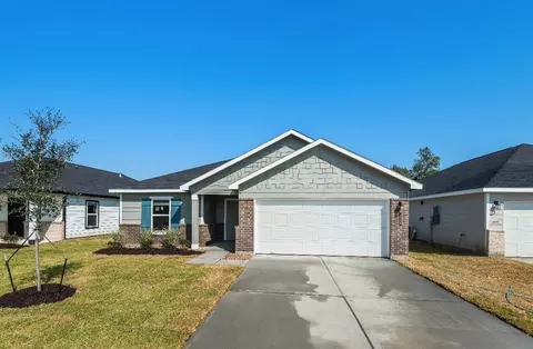 803 Stoney Point Ln, Dayton, TX 77535
